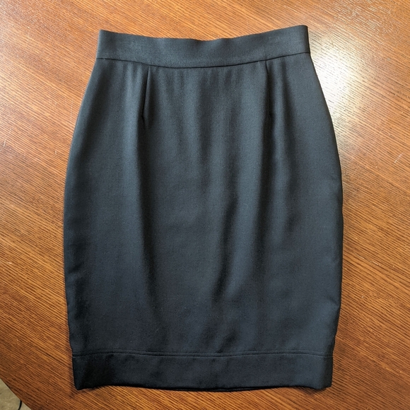 Vintage Moschino Cheap and Chic Wool Skirt Black 10 - Picture 4 of 6